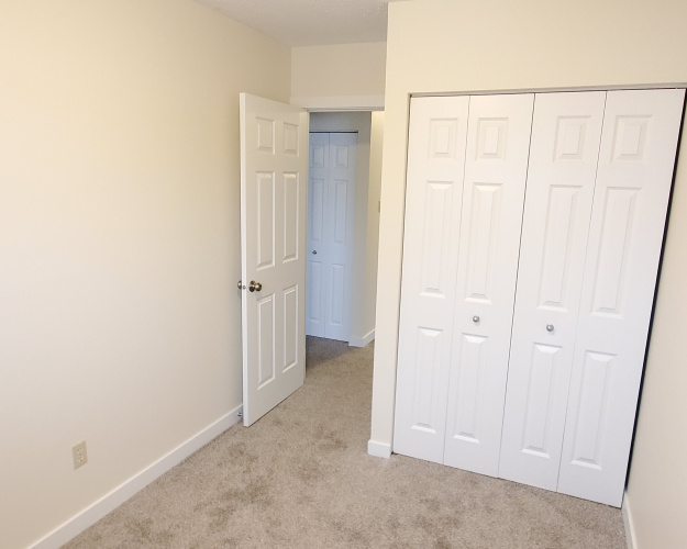 Apartment For Rent 304 - 5832 60A Street, Red Deer, 2 Bedrooms, 1 Bathroom
