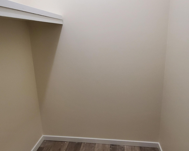 Apartment For Rent 304 - 5832 60A Street, Red Deer, 2 Bedrooms, 1 Bathroom