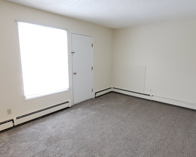 Apartment For Rent 304 - 5832 60A Street, Red Deer, 2 Bedrooms, 1 Bathroom