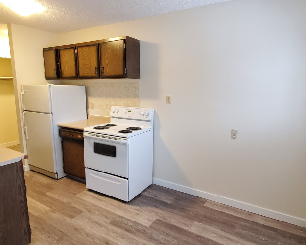 Apartment For Rent 304 - 5832 60A Street, Red Deer, 2 Bedrooms, 1 Bathroom