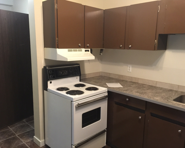 Apartment For Rent 304 - 4746 55 Street, Red Deer, 1 Bedroom, 1 Bathroom