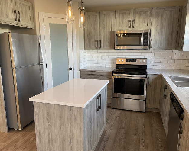 Townhouse For Rent 73 Ava Crescent, Blackfalds, 3 Bedrooms, 1.5 Bathrooms
