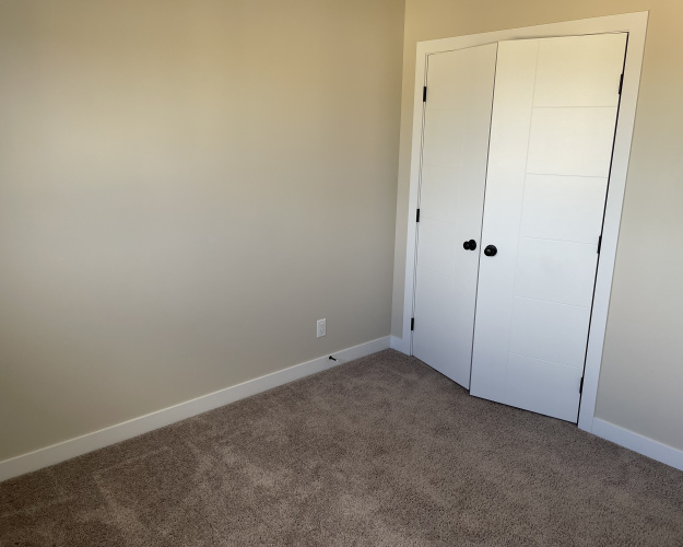 Townhouse For Rent 73 Ava Crescent, Blackfalds, 3 Bedrooms, 1.5 Bathrooms