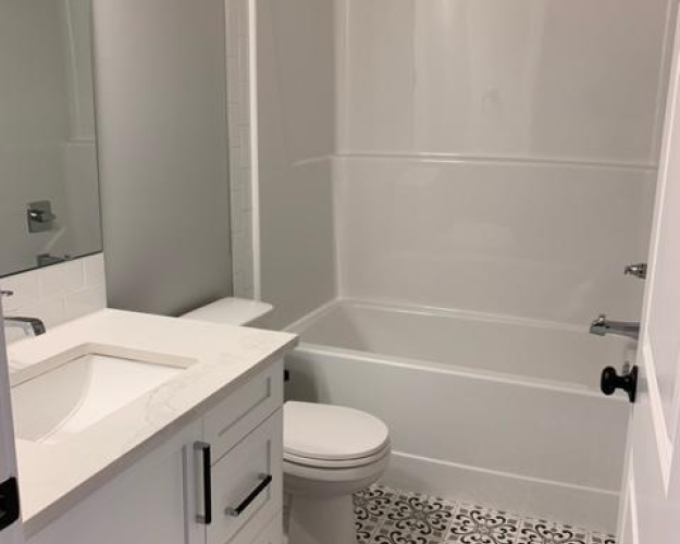 Duplex For Rent A, 3410 51 Avenue, Red Deer, 3 Bedrooms, 2.5 Bathrooms