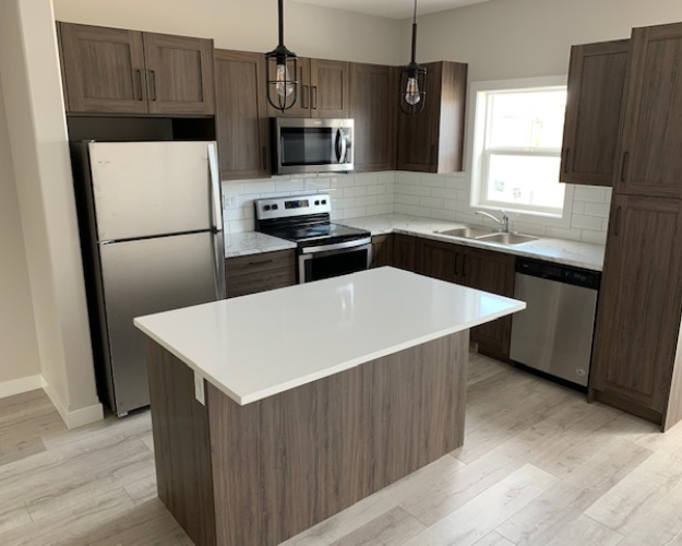 Townhouse For Rent 101 Ava Crescent, Blackfalds, 3 Bedrooms, 1.5 Bathrooms