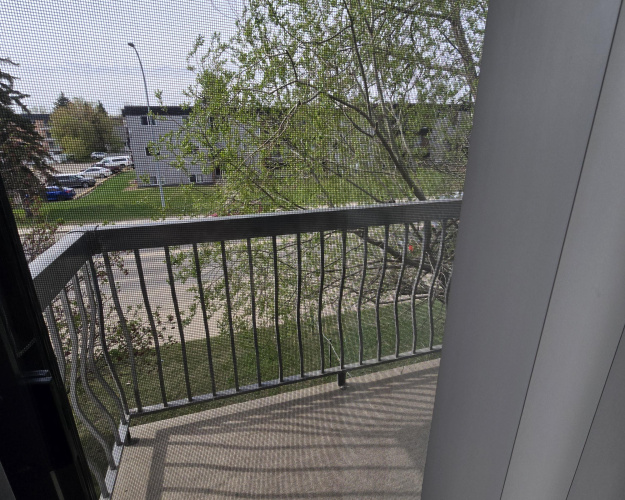 Apartment For Rent 305, 4728-55 Street, Red Deer, 2 Bedrooms, 1 Bathroom