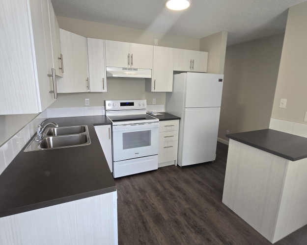 Apartment For Rent 6801-59 Avenue, Red Deer, 1 Bedroom, 1 Bathroom