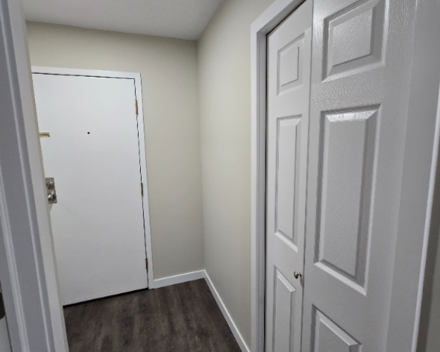 Apartment For Rent 201, 6801-59 Avenue, Red Deer, 2 Bedrooms, 1 Bathroom
