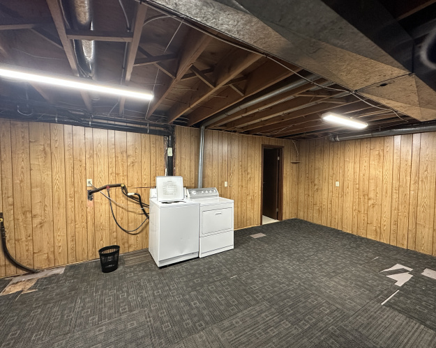 House For Rent 4519 46 Street, Red Deer, 3 Bedrooms, 3 Bathrooms