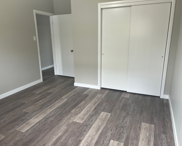 Duplex For Rent 5135 44 Street, Red Deer, 2 Bedrooms, 1 Bathroom