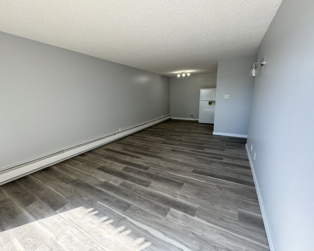 Apartment For Rent 212, 5628 - 58 Street, Lacombe, 1 Bedroom, 1 Bathroom