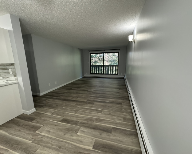 Apartment For Rent 212, 5628 - 58 Street, Lacombe, 1 Bedroom, 1 Bathroom