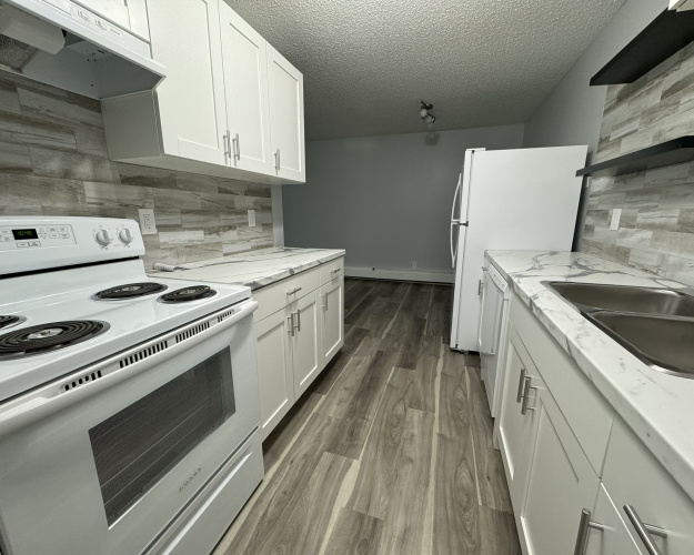 Apartment For Rent 212, 5628 - 58 Street, Lacombe, 1 Bedroom, 1 Bathroom