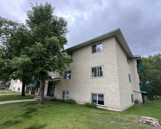Apartment For Rent 212, 5628 - 58 Street, Lacombe, 1 Bedroom, 1 Bathroom