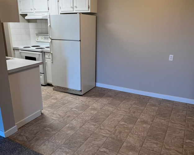 Apartment For Rent 209, 122 Cornett Drive, Red Deer, 2 Bedrooms, 1 Bathroom