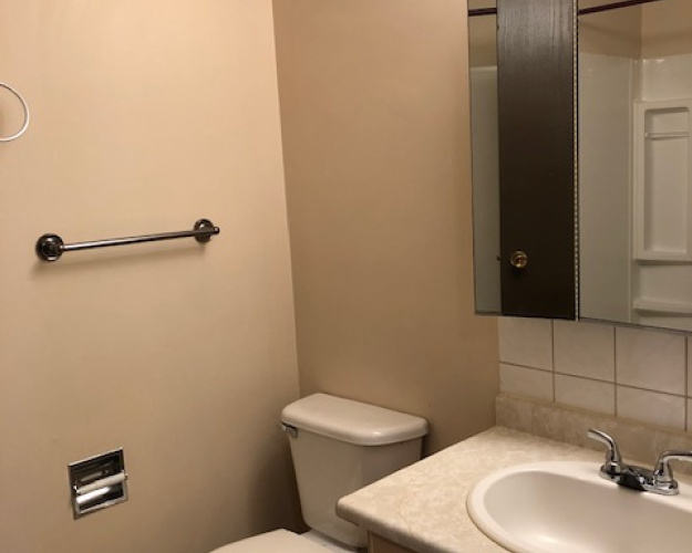Fourplex For Rent A, 5827 52 Avenue, Red Deer, 3 Bedrooms, 1 Bathroom