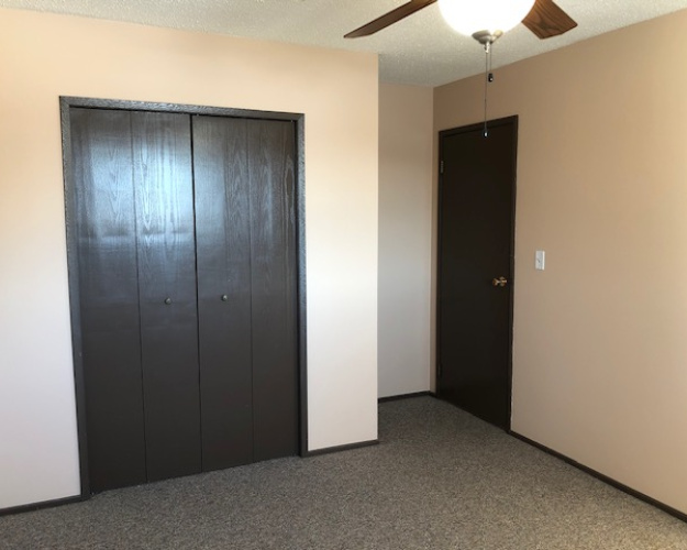 Fourplex For Rent A, 5827 52 Avenue, Red Deer, 3 Bedrooms, 1 Bathroom