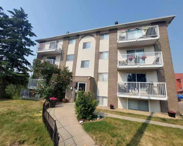 Apartment For Rent 309, 3610 52 Avenue, Red Deer, 2 Bedrooms, 1 Bathroom