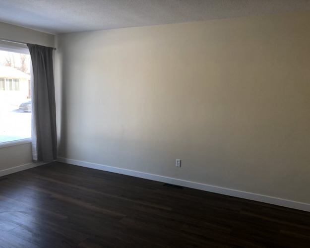 Duplex For Rent 5131 44 Street, Red Deer, 2 Bedrooms, 1 Bathroom