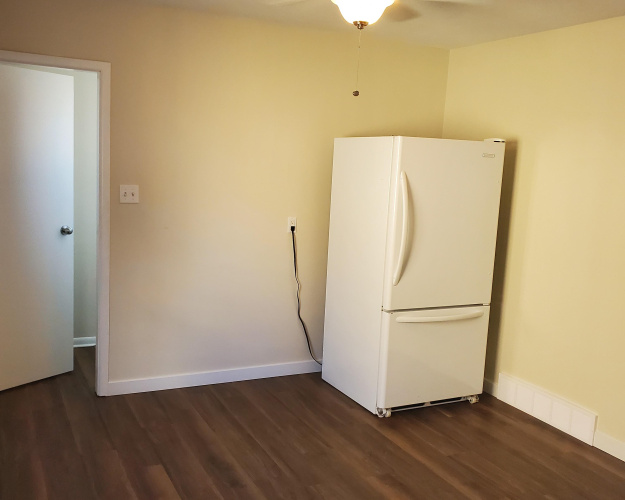 Duplex For Rent 5131 44 Street, Red Deer, 2 Bedrooms, 1 Bathroom