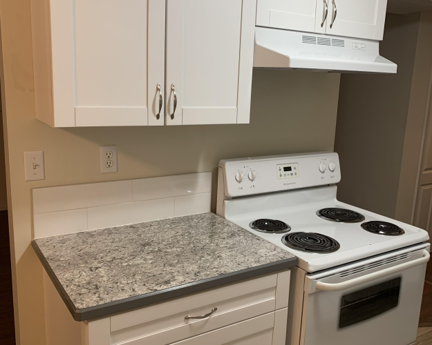 Fourplex For Rent D, 5827-52 Avenue, Red Deer, 3 Bedrooms, 1 Bathroom