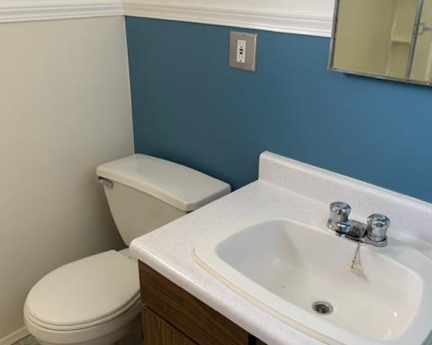 Townhouse For Rent F3 - 35 Nash Street, Red Deer, 3 Bedrooms, 1 Bathroom