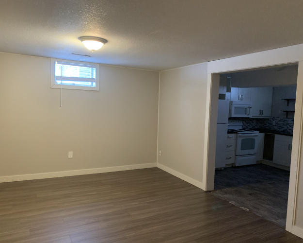 Basement Suite For Rent Bsmt, 3721 45 Street, Red Deer, 2 Bedrooms, 1 Bathroom
